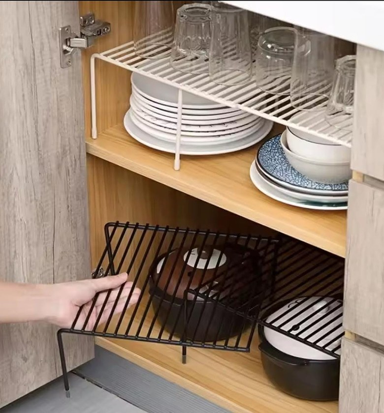 Extendable Carbon Steel Under-Shelf Organizer Basket image
