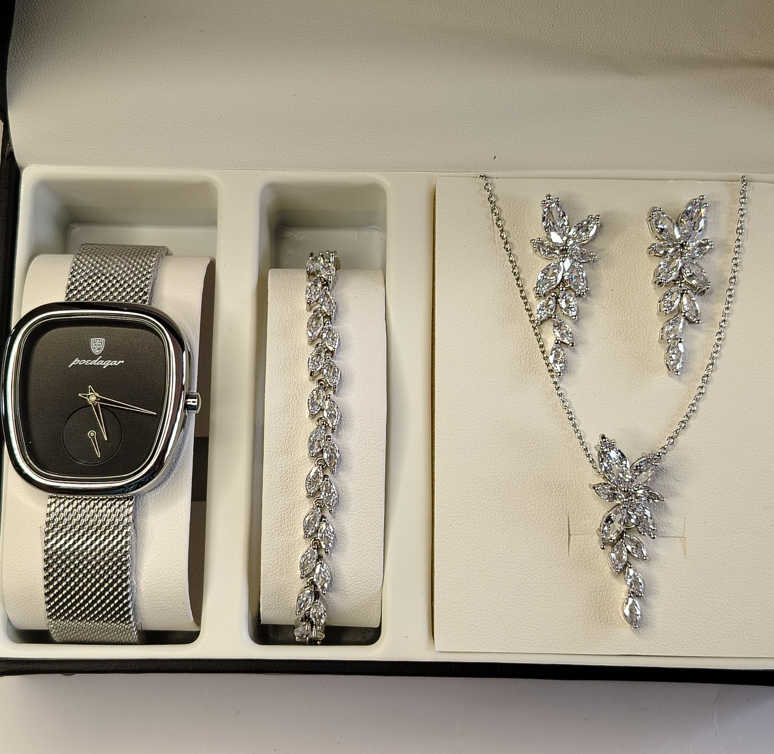Watch and necklace, earrings & bracelet jewellery set  image