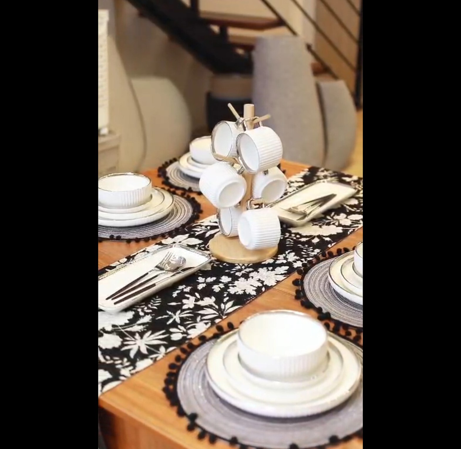32pc Dinner set image