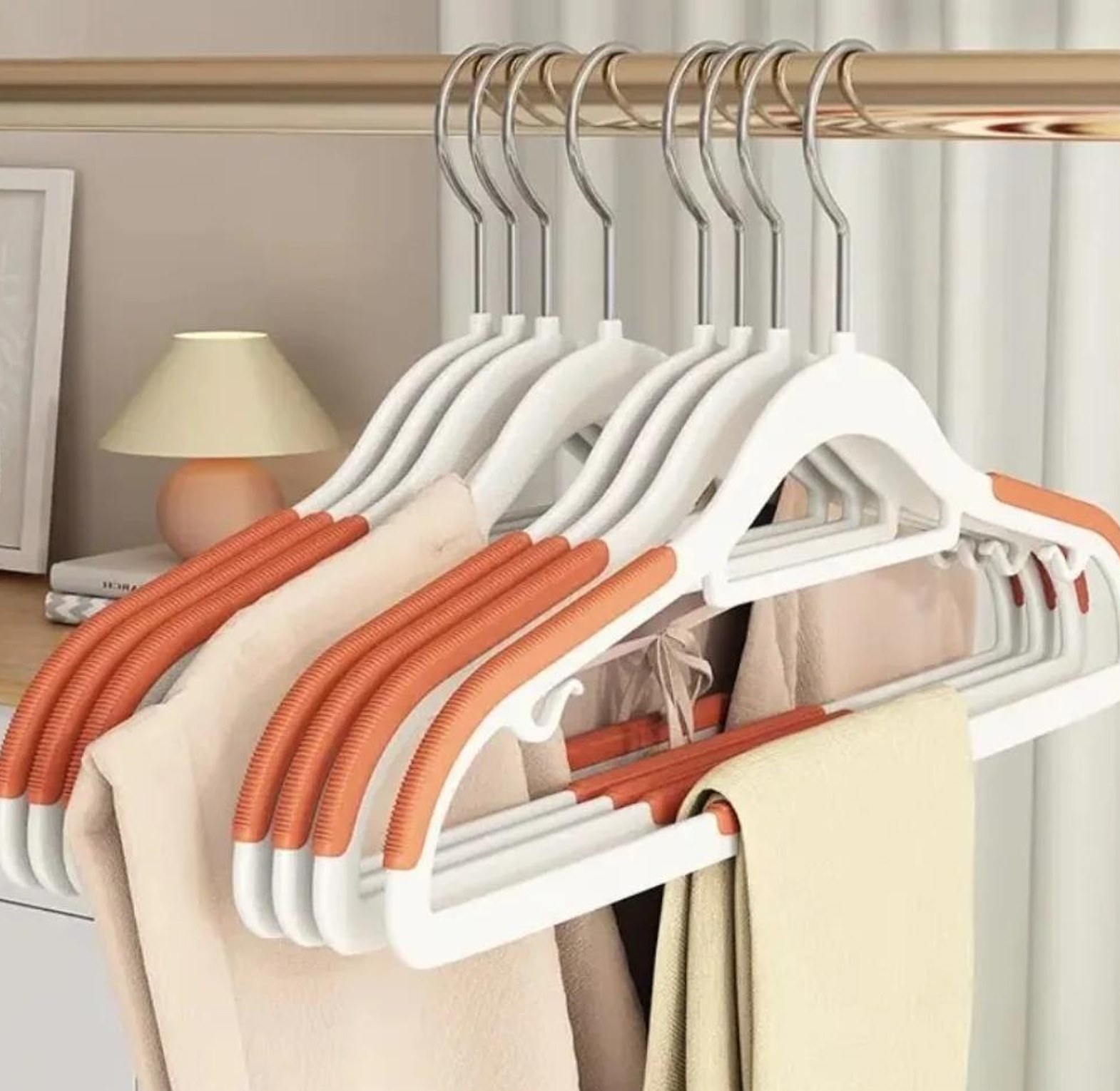 10 pcs household hangers image