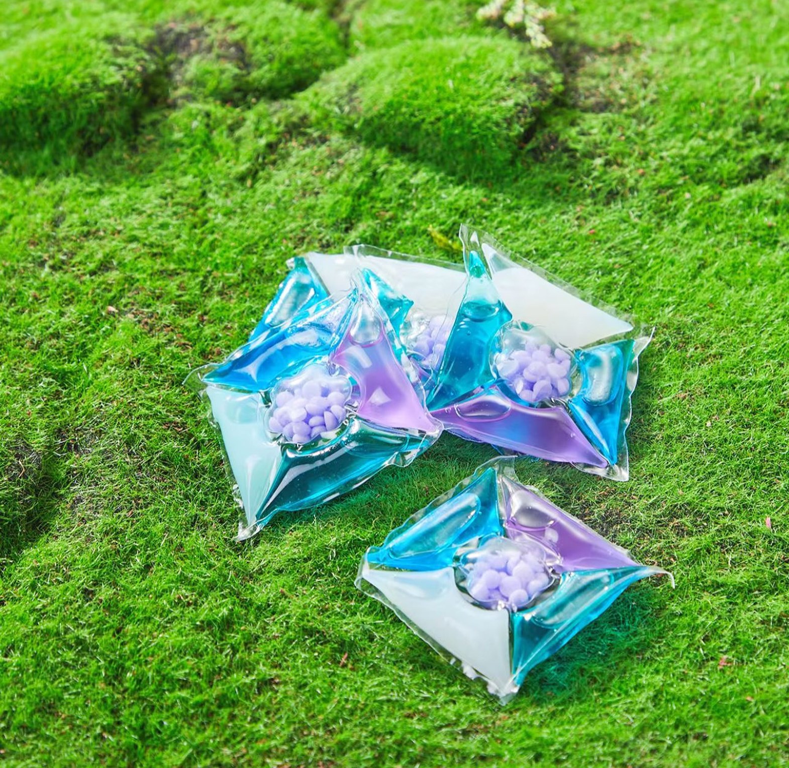 36-Pack Laundry Detergent Pods image