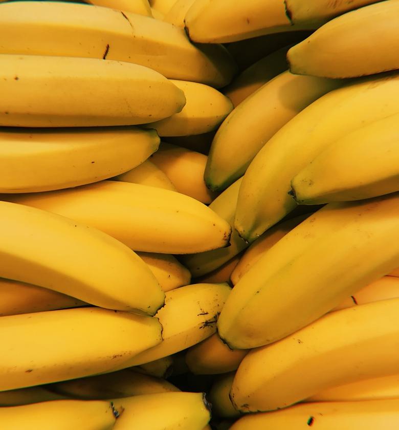 Banana ripe / Mandizi - Per Dozen(12) image