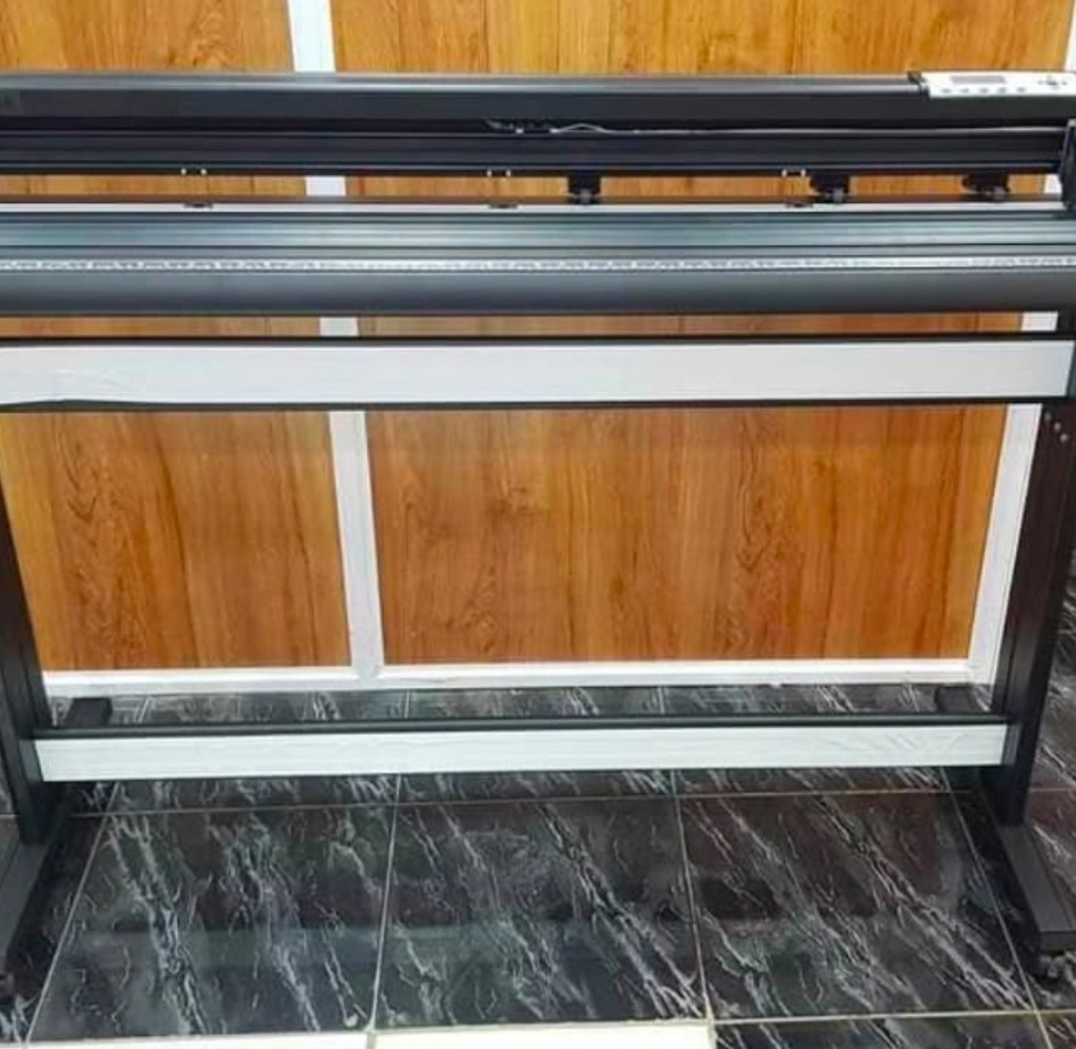 4ft innovia contour cutting plotter image